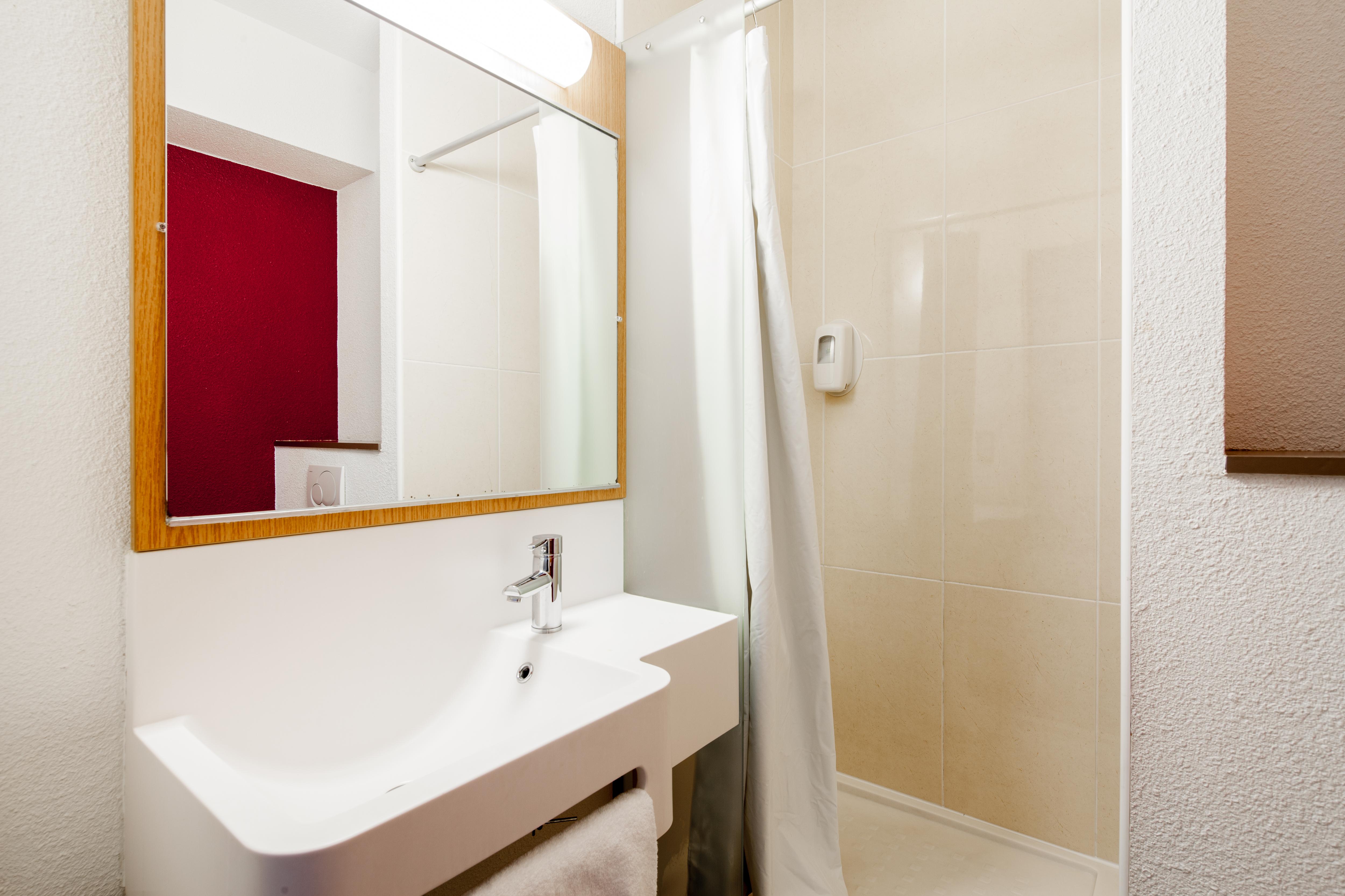 B&B Hotel Paris Le Bourget Exterior photo